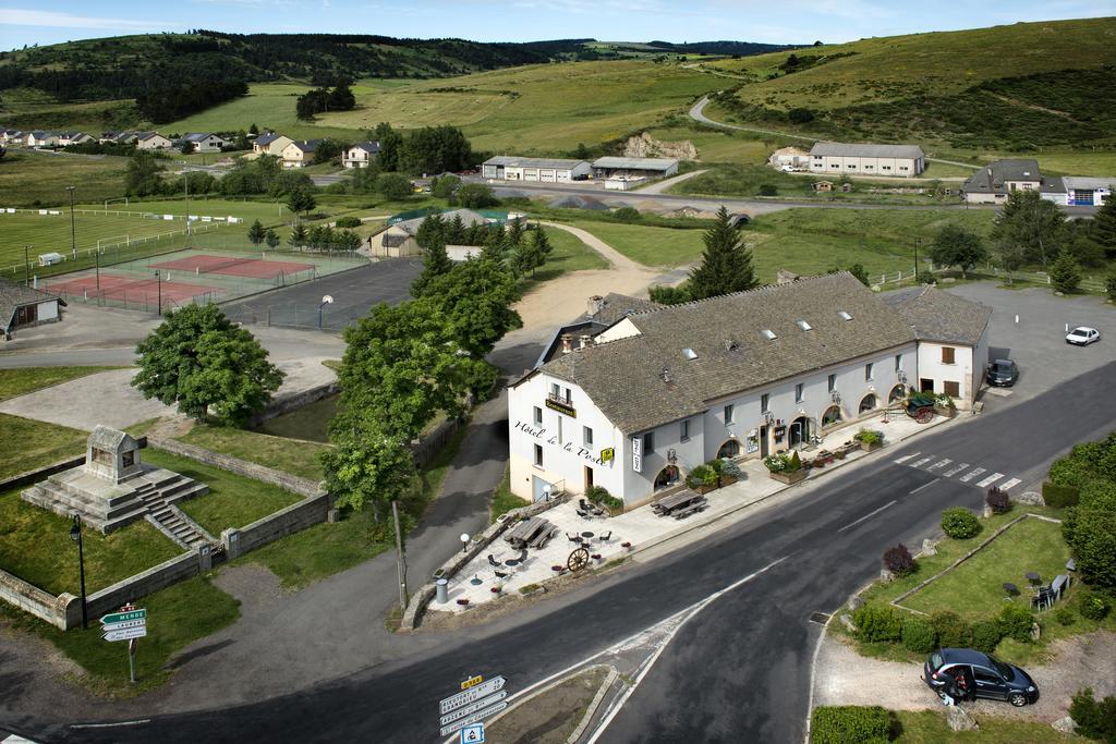 Hôtel Restaurant de la Poste et La Grange Détente, espace bien-être Châteauneuf-de-Randon Exterior foto